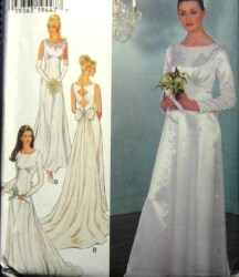 2762 DIAMOND BACK BRIDE DRESS SLVS OR NOT,TRAIN PATTERN 8-18